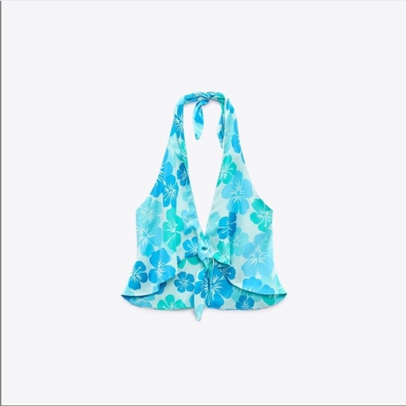 3/$30 NWT Medium Halter Cropped Light Blue/ Tourquiose Flowers - Picture 3 of 5